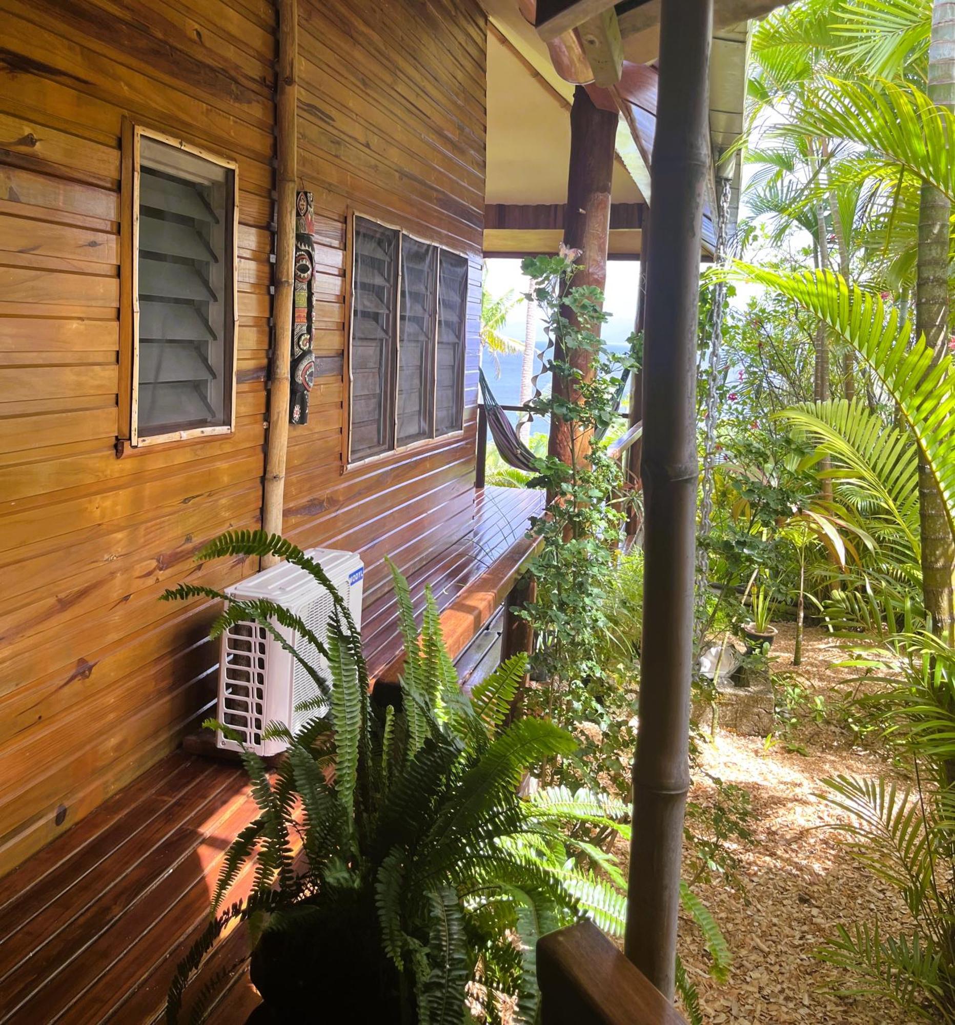 Naveria Heights Lodge Savusavu Kültér fotó