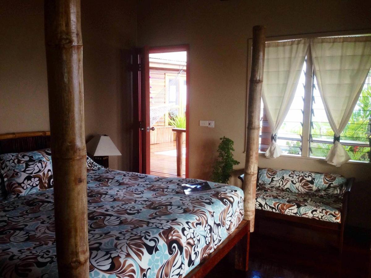 Naveria Heights Lodge Savusavu Kültér fotó