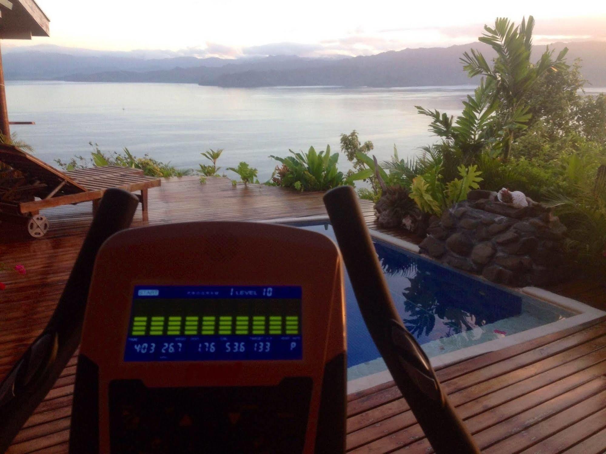 Naveria Heights Lodge Savusavu Kültér fotó